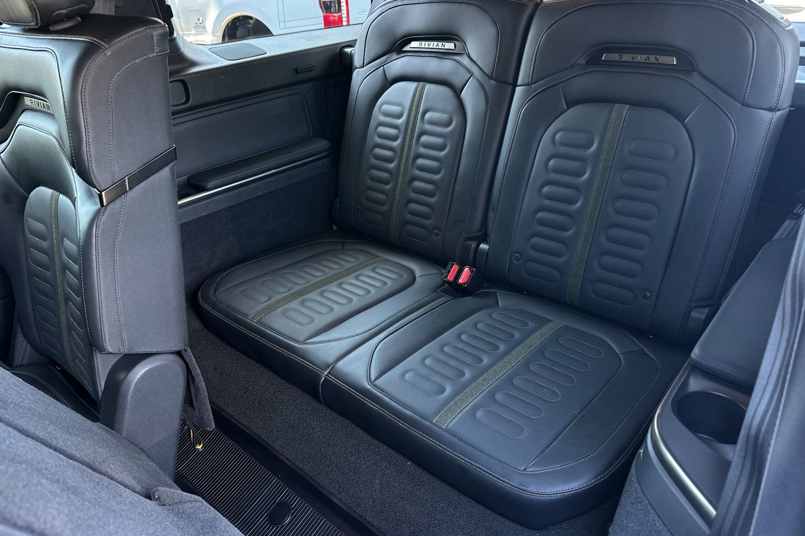 Used 2024 Rivian R1S Adventure image 14