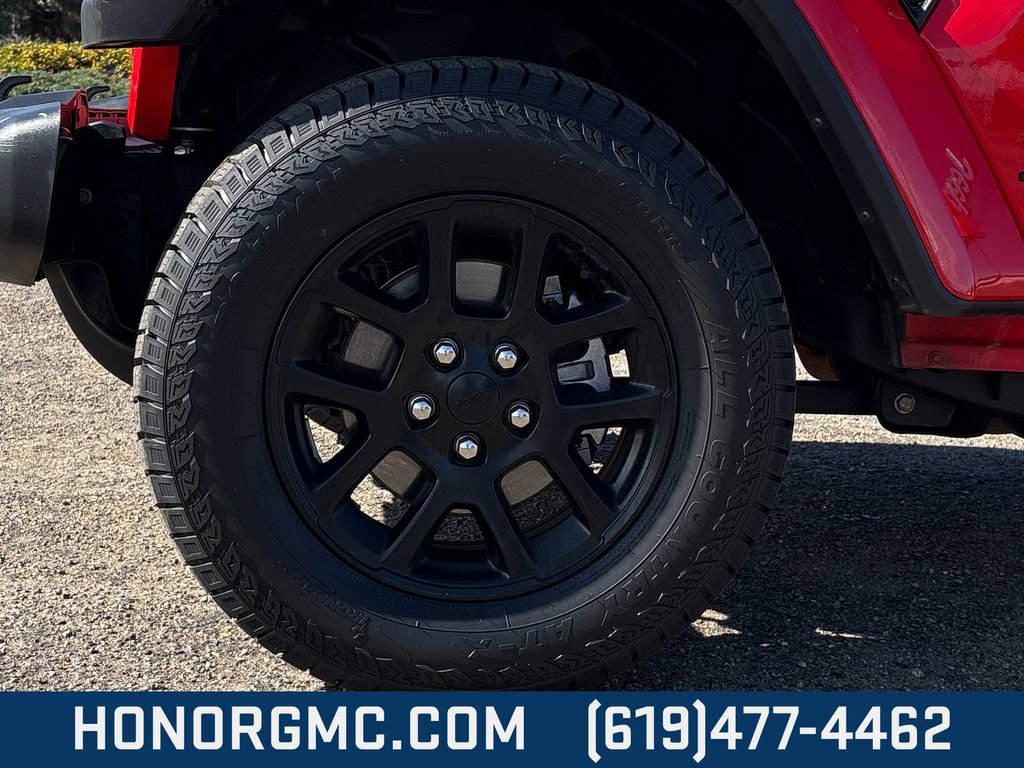 Used 2023 Jeep Gladiator Overland image 10