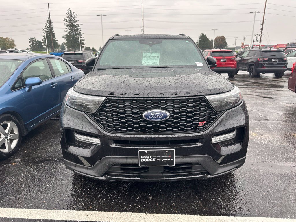 Used 2022 Ford Explorer ST w/ ST Street Pack AWD/4WD image 7