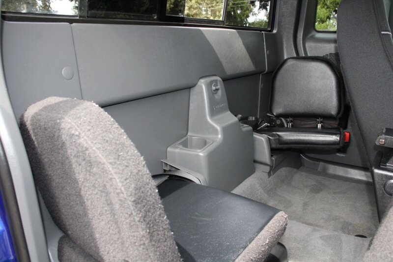 Used 2005 MAZDA B-Series Pickup 4x4 Cab Plus B4000 image 15