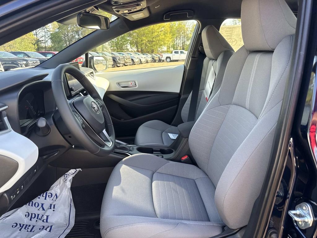 New 2026 Toyota Corolla SE image 19