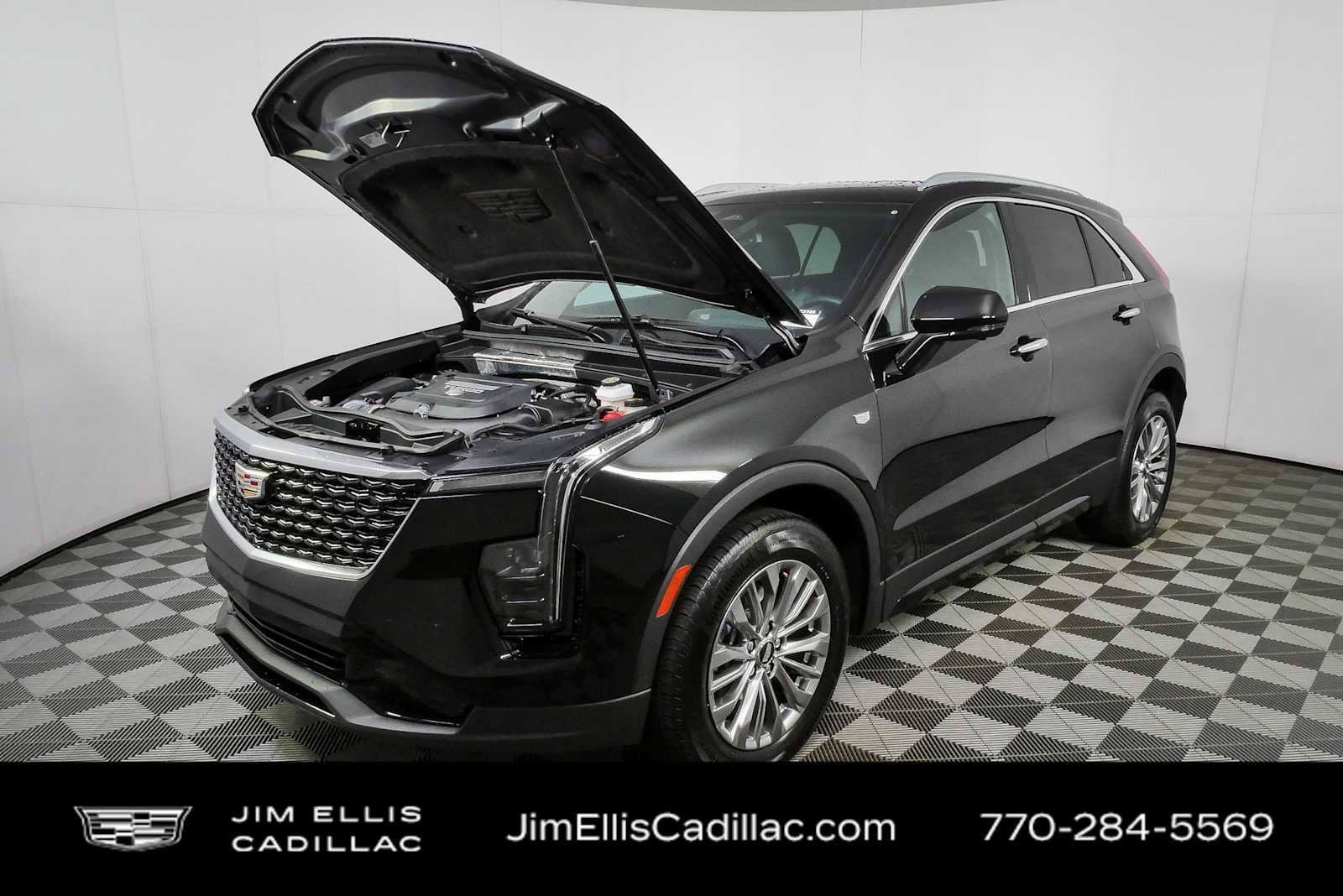 Certified 2025 Cadillac XT4 Premium Luxury FWD image 32