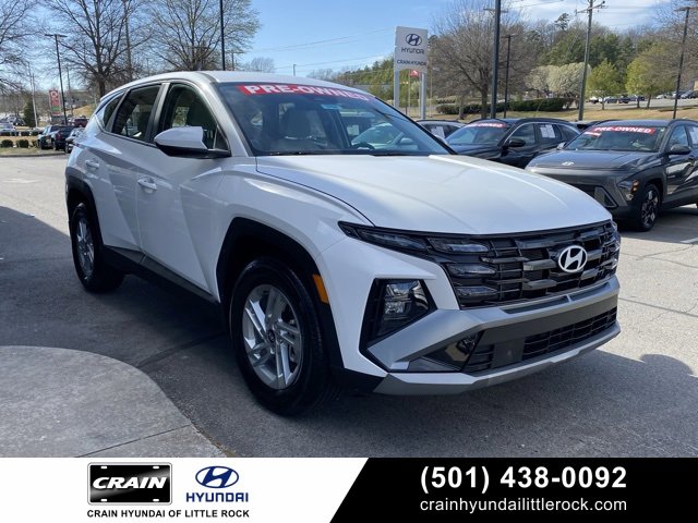 New 2025 Hyundai Tucson SE