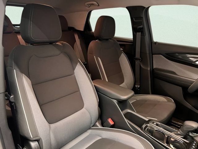 Certified 2025 Chevrolet TrailBlazer LS AWD/4WD image 12