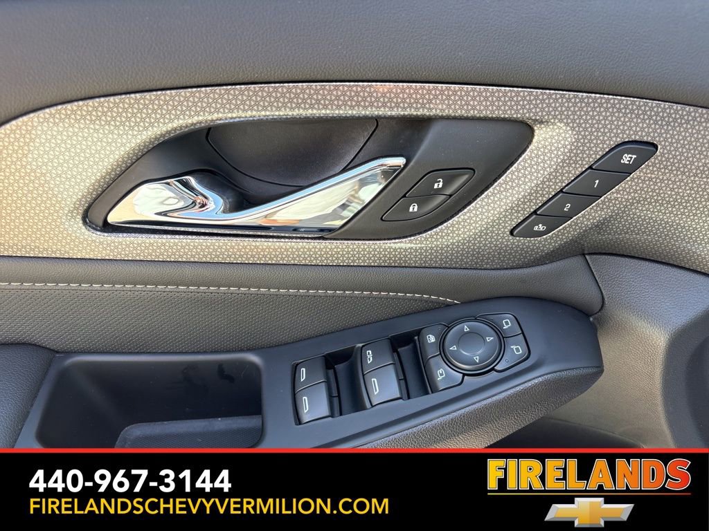 Certified 2023 Chevrolet Traverse Premier w/ LPO, Floor Liner Package image 14