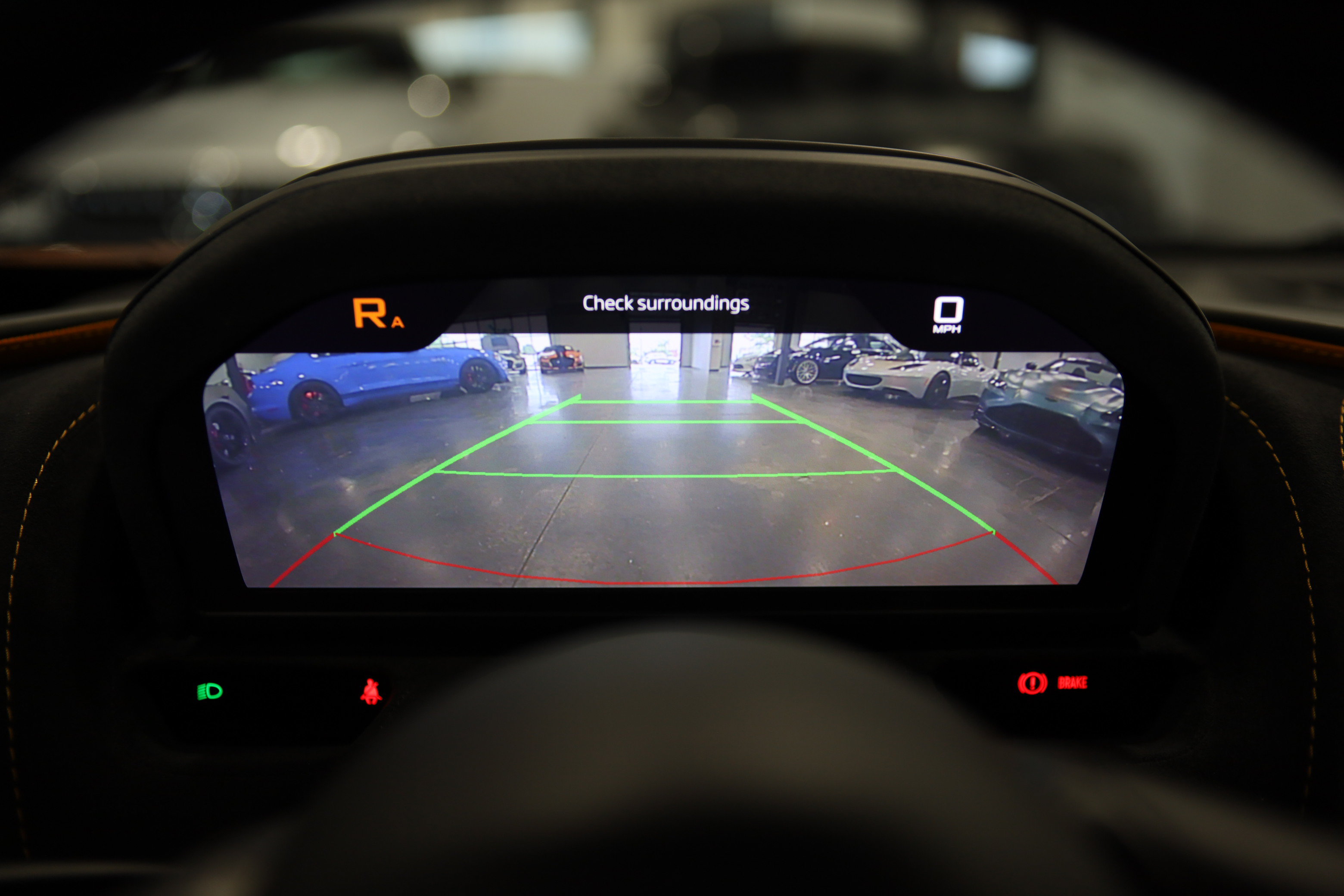 Used 2019 McLaren 720S Performance RWD image 30