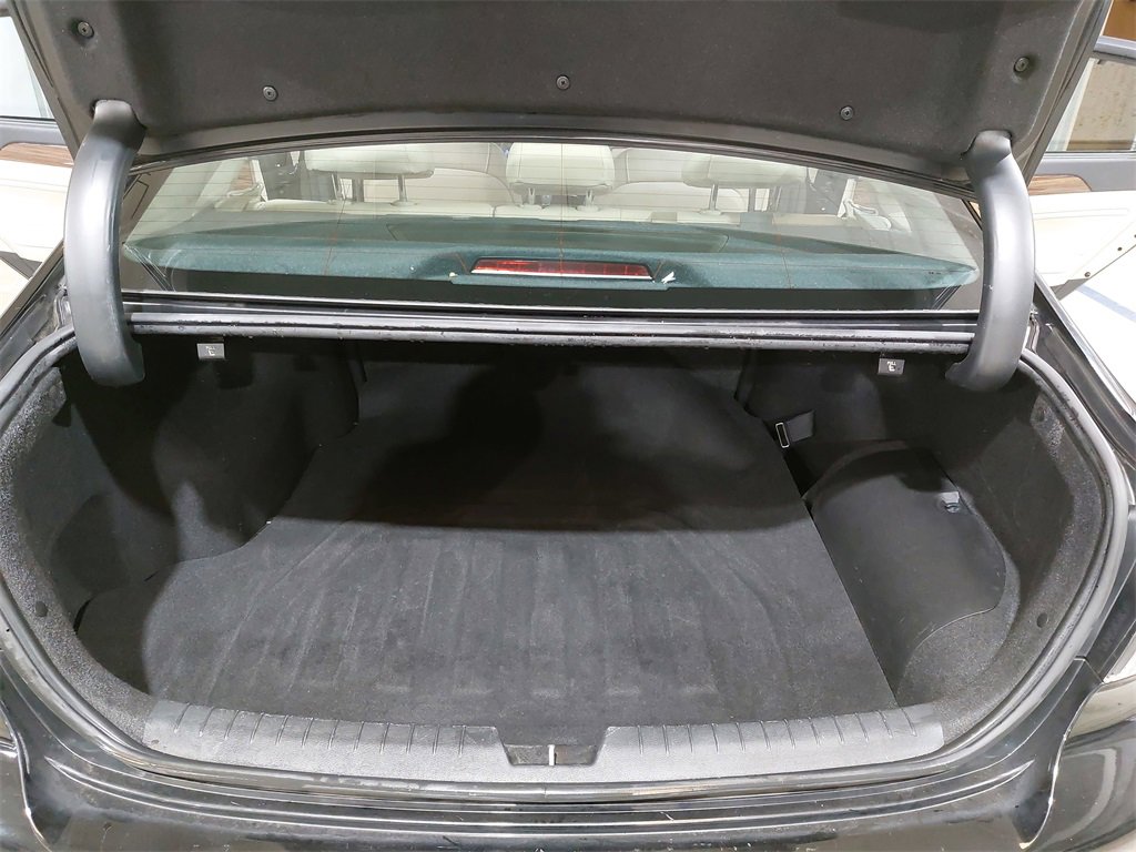 Used 2016 Hyundai Sonata Limited w/ Option Group 02 image 13