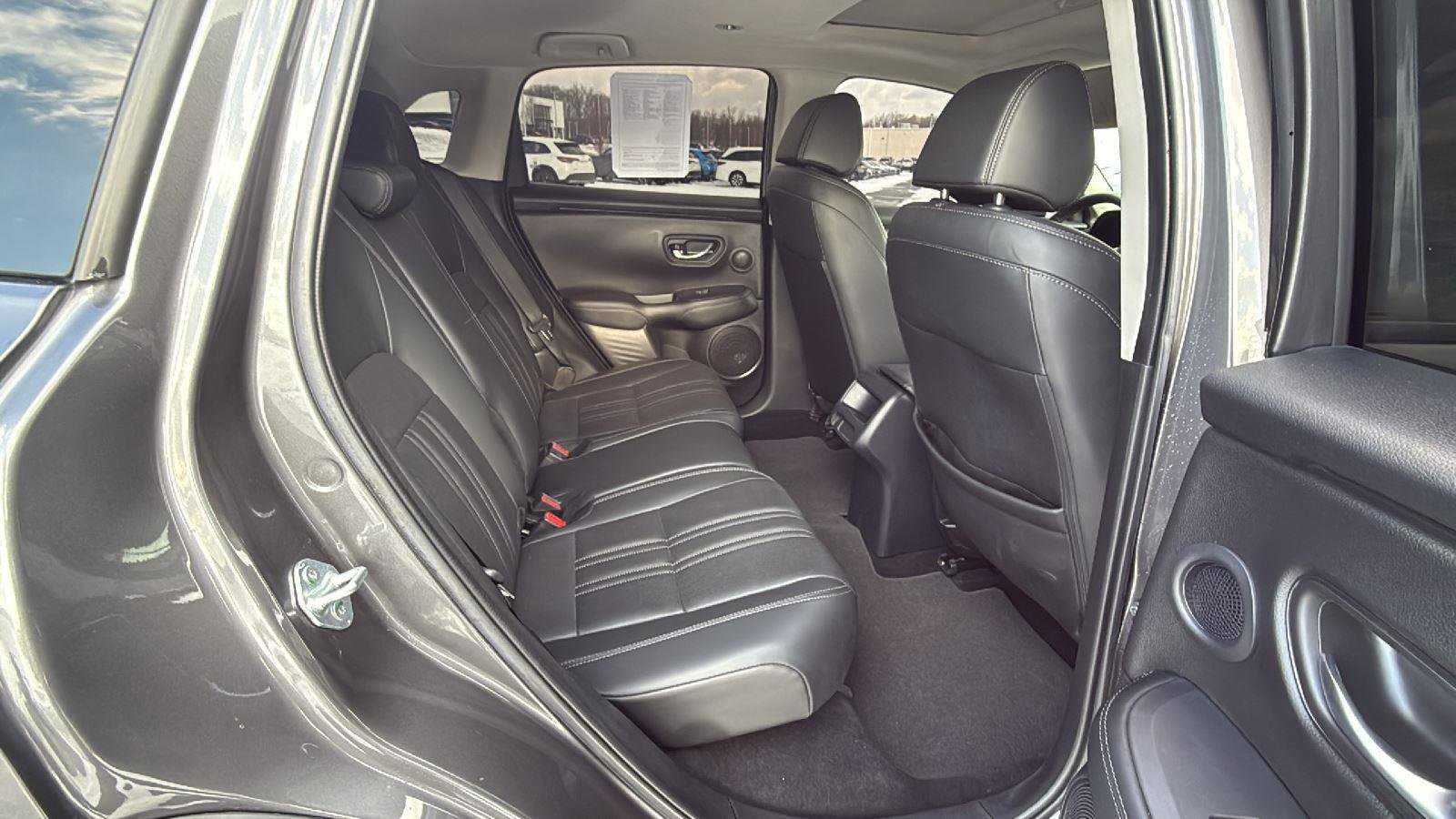 Used 2024 Honda HR-V EX-L image 21