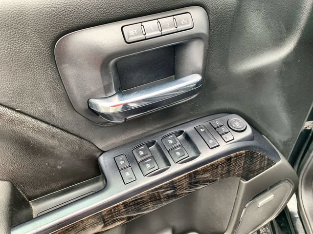 Used 2016 GMC Sierra 1500 Denali w/ Enhanced Driver Alert Package AWD/4WD image 22