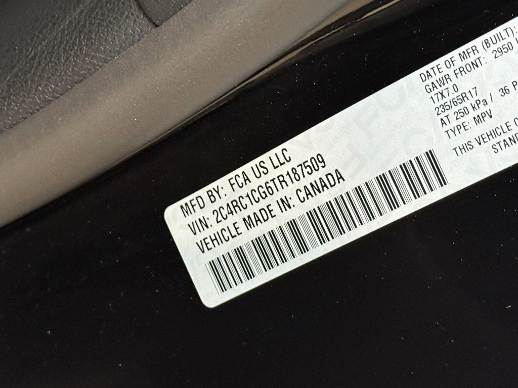 New 2026 Chrysler Voyager LX image 32