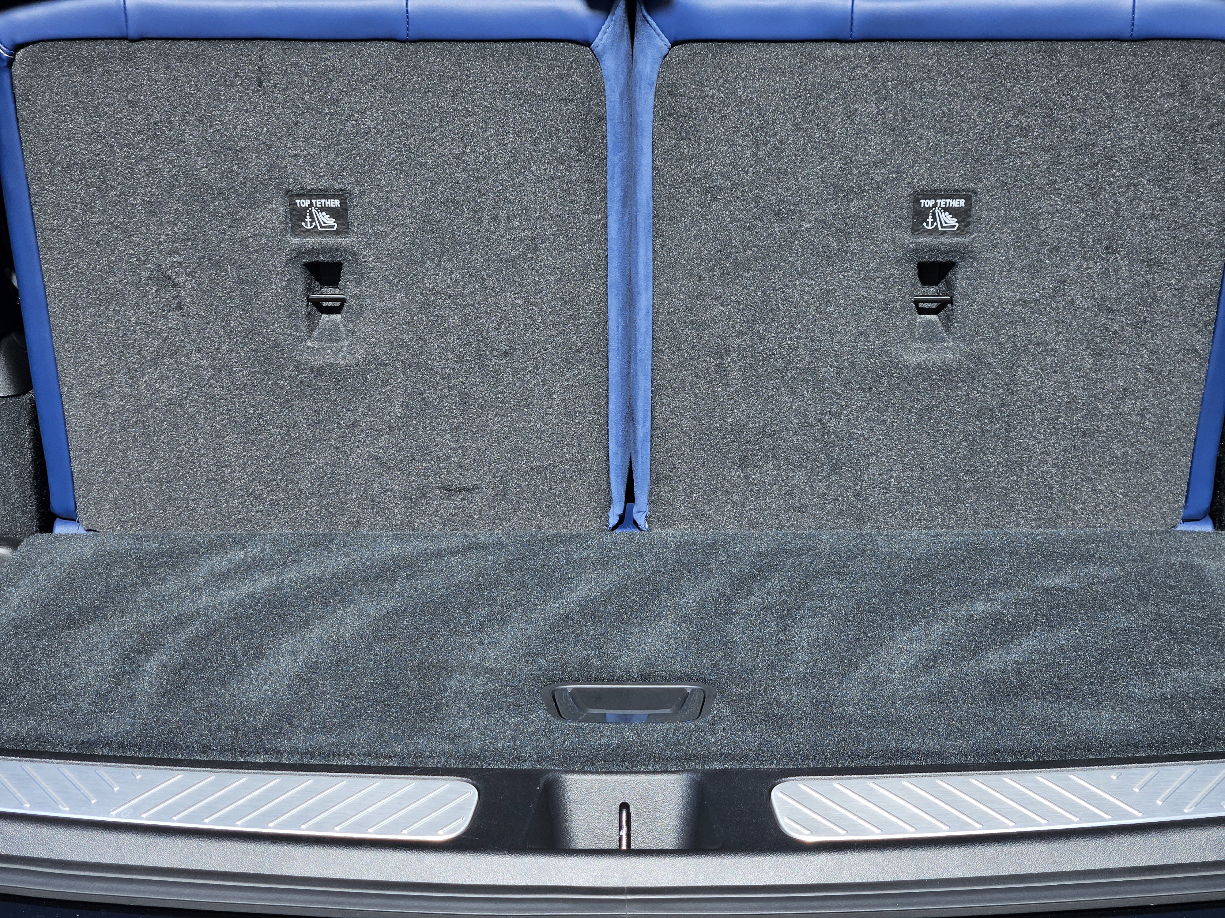 Used 2026 Cadillac Vistiq Premium Luxury image 32