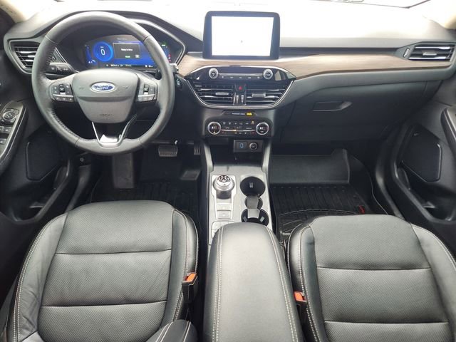 Used 2020 Ford Escape Titanium w/ Titanium Premium Package 2.0 FWD image 27