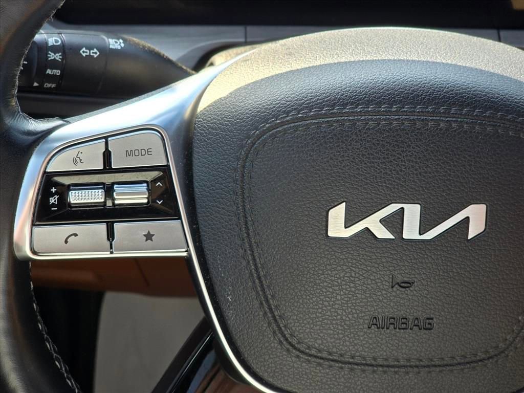 Used 2024 Kia Telluride EX X-Line image 17