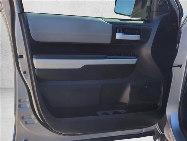 Used 2021 Toyota Tundra Limited w/ Limited Premium Package RWD image 17