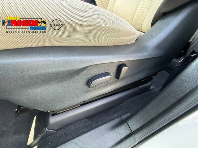 Used 2025 Subaru Ascent Premium AWD/4WD image 26