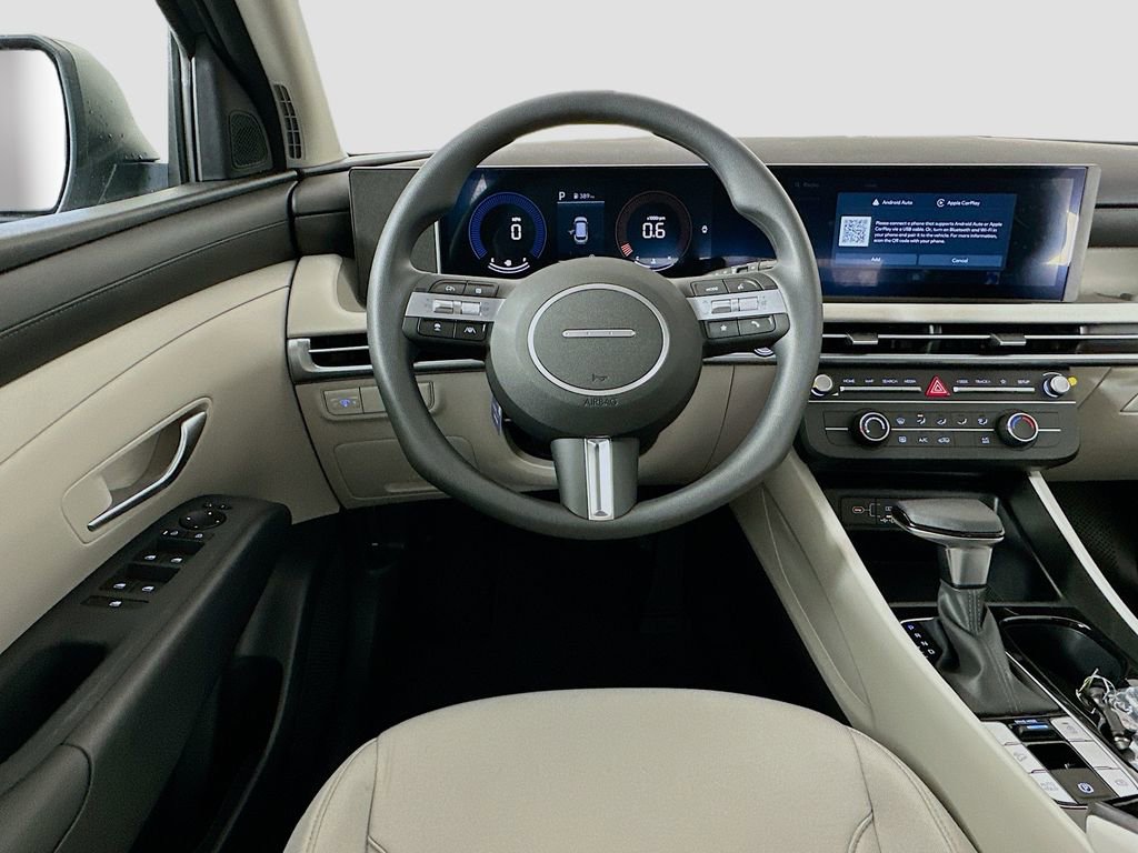 New 2026 Hyundai Tucson SE image 17