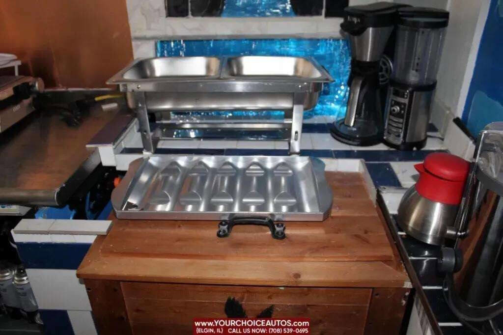 Used 2006 Ford E-450 and Econoline 450 image 36