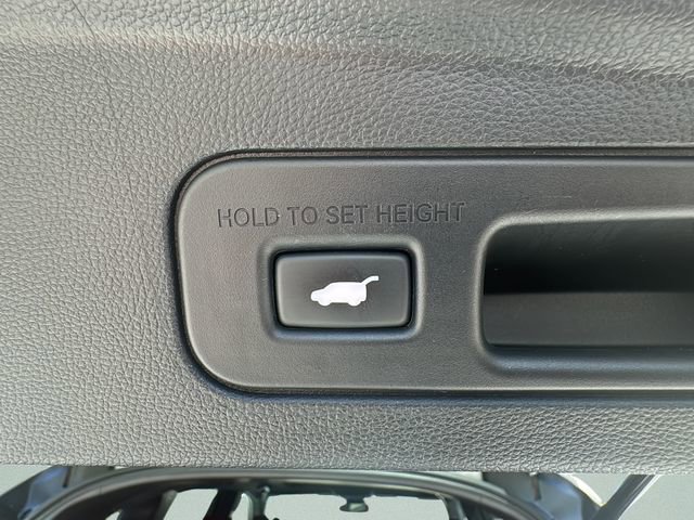 Used 2024 Acura MDX A-Spec AWD/4WD image 17