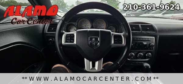 Used 2012 Dodge Challenger SXT RWD image 27