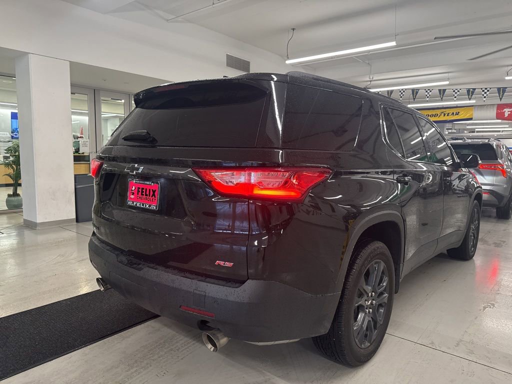 Used 2021 Chevrolet Traverse RS image 4