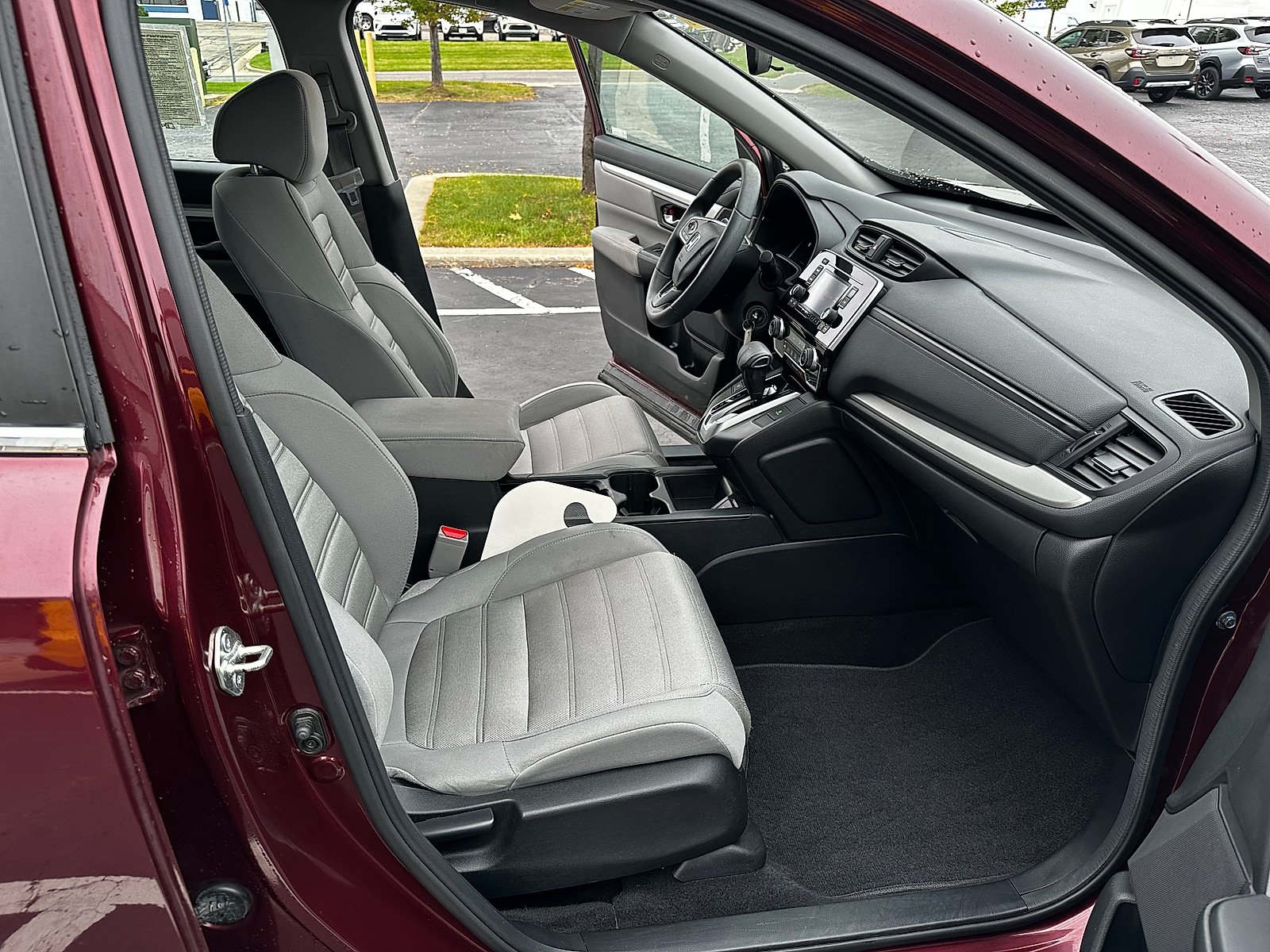 Used 2018 Honda CR-V LX image 20