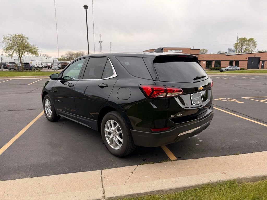 Used 2023 Chevrolet Equinox LT FWD image 6