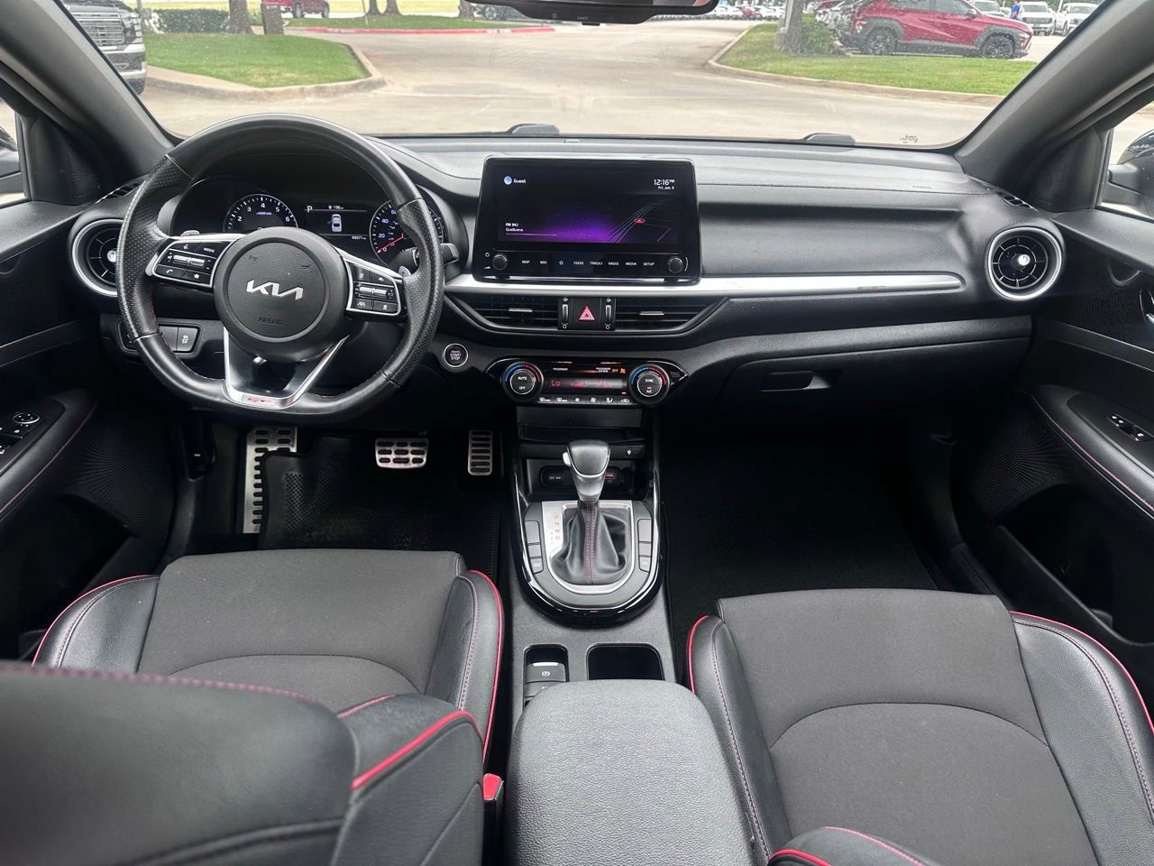 Used 2022 Kia Forte GT w/ GT Technology Package FWD image 16