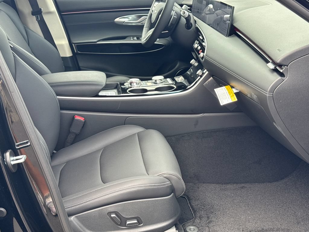 New 2027 Genesis GV70 2.5T AWD/4WD image 15