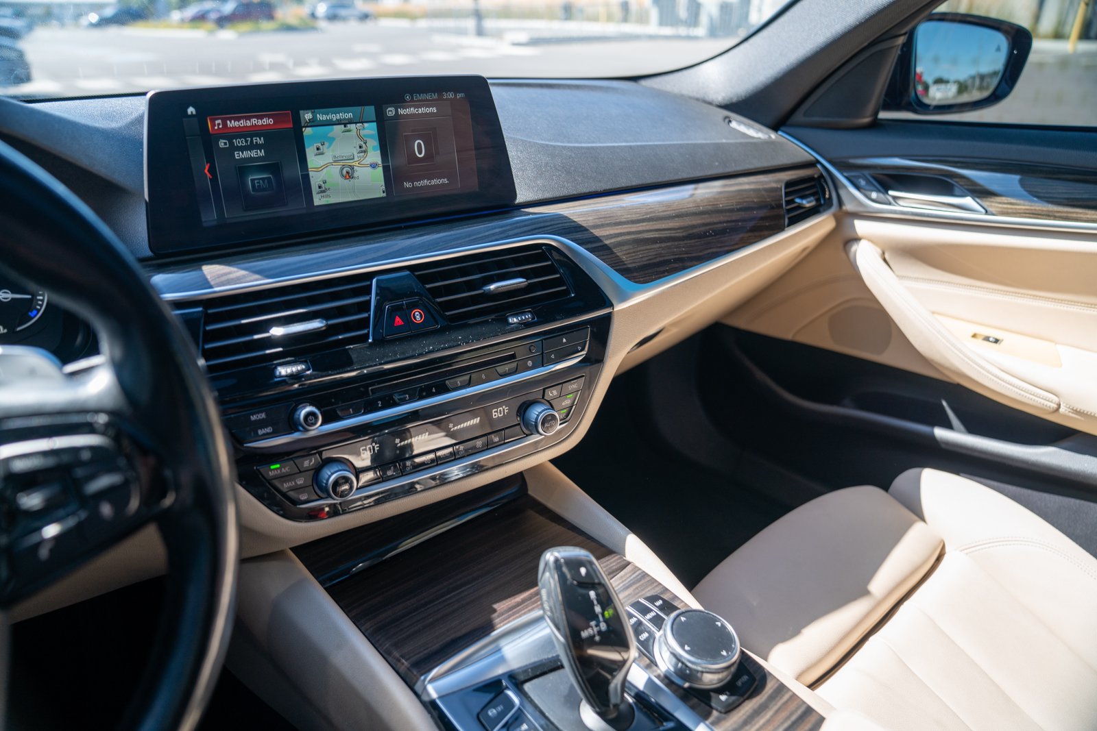 Used 2018 BMW 530i w/ Premium Package RWD image 14