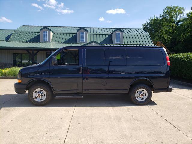 Used 2015 GMC Savana 2500 LS image 9