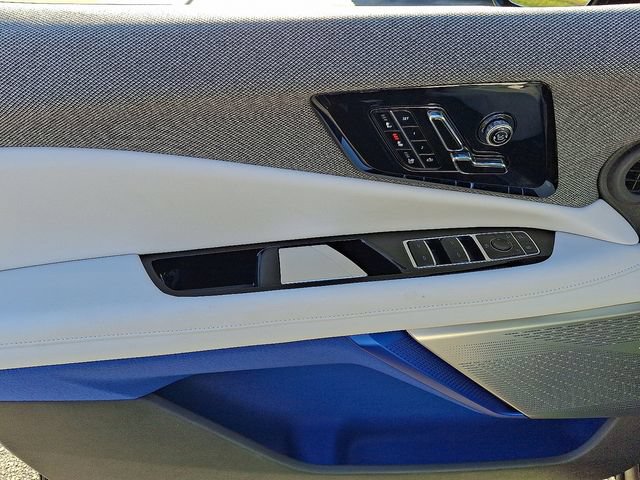 New 2026 Cadillac Optiq Luxury 2 AWD/4WD image 8