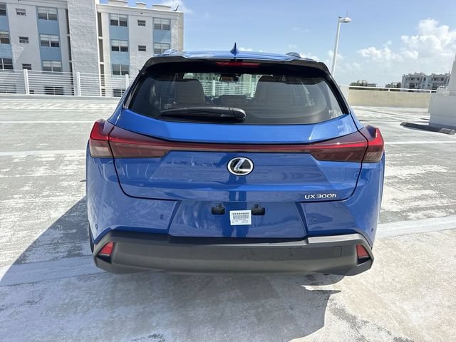 Used 2025 Lexus UX 300h FWD w/ Accessory Package (Z2) image 24