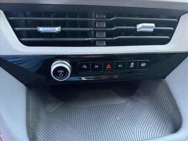 New 2026 Ford Explorer Active RWD image 14