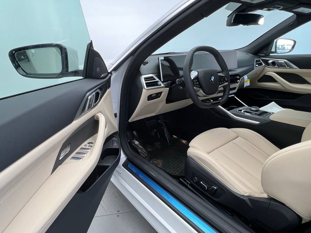 New 2026 BMW 430i xDrive Convertible w/ Premium Package image 27
