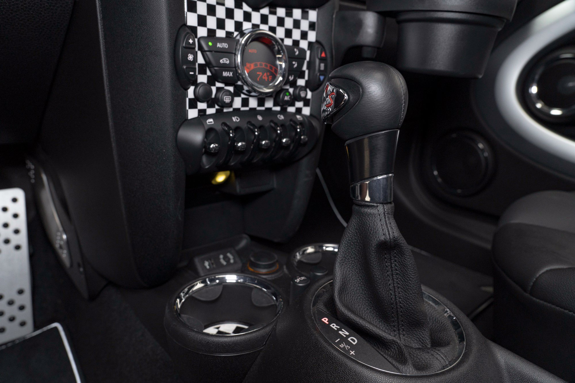 Used 2013 MINI Cooper S FWD image 40