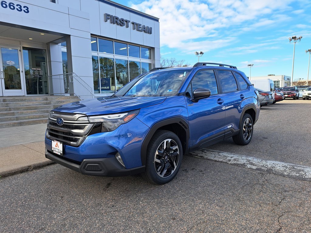 New 2025 Subaru Forester Premium image 2