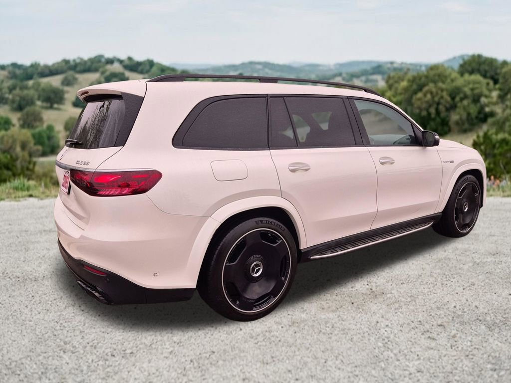 Used 2024 Mercedes-Benz GLS 63 AMG 4MATIC image 10
