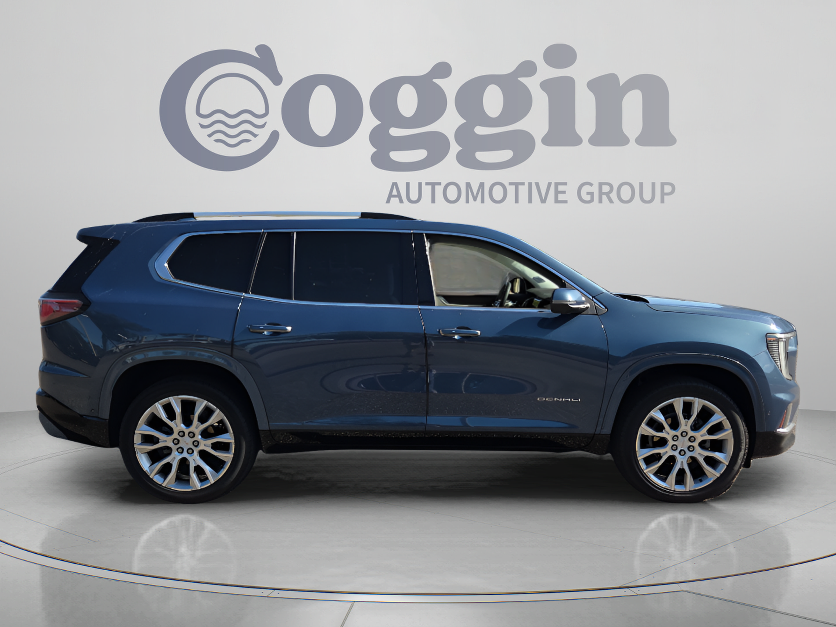 Used 2024 GMC Acadia Denali w/ Super Cruise Package AWD/4WD image 6