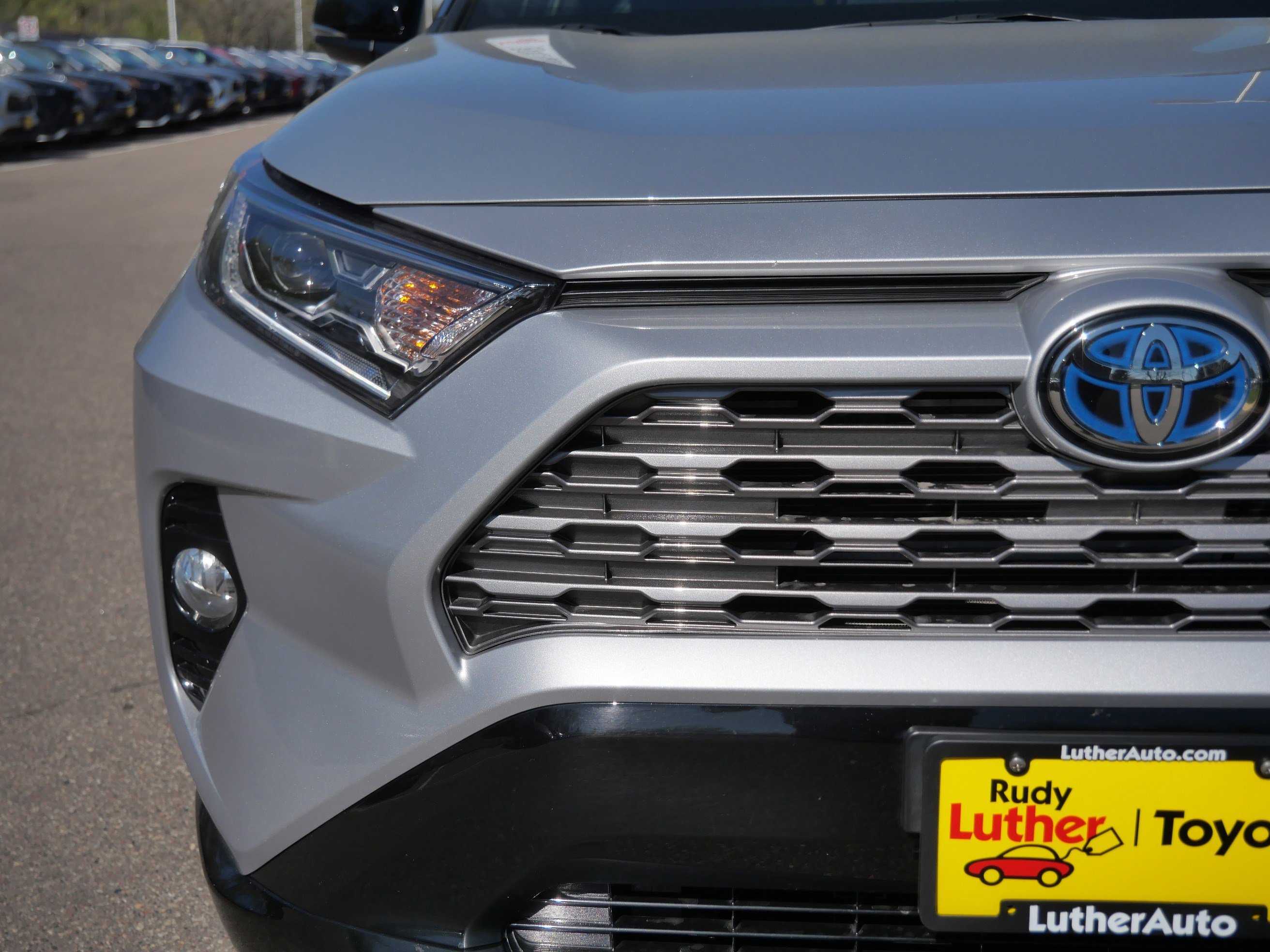 Used 2021 Toyota RAV4 XSE w/ XSE Grade Weather Package AWD/4WD image 17