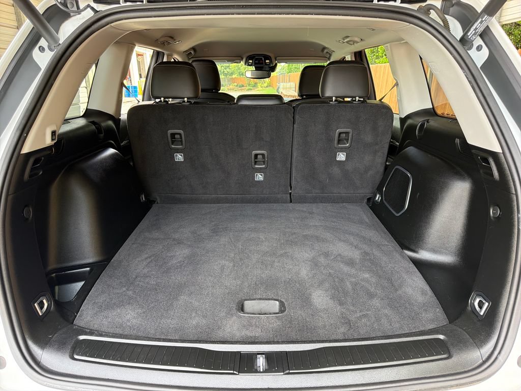 Used 2022 Jeep Grand Cherokee Limited RWD image 34