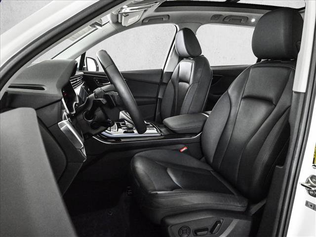 Used 2022 Audi Q7 3.0T Premium image 17