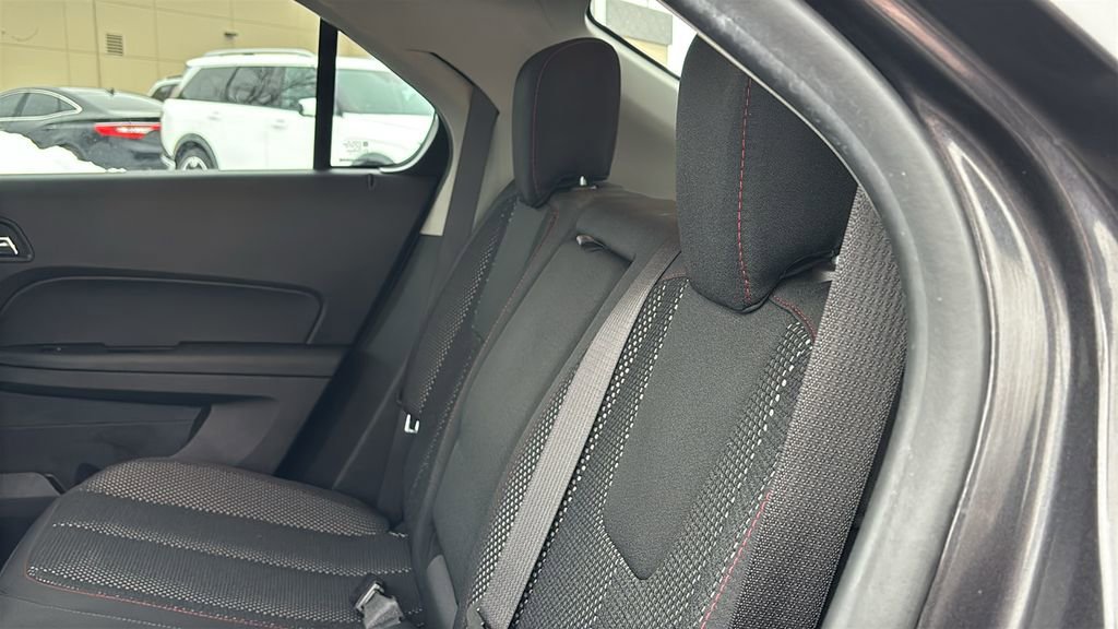 Used 2016 Chevrolet Equinox LT w/ Convenience Package image 30