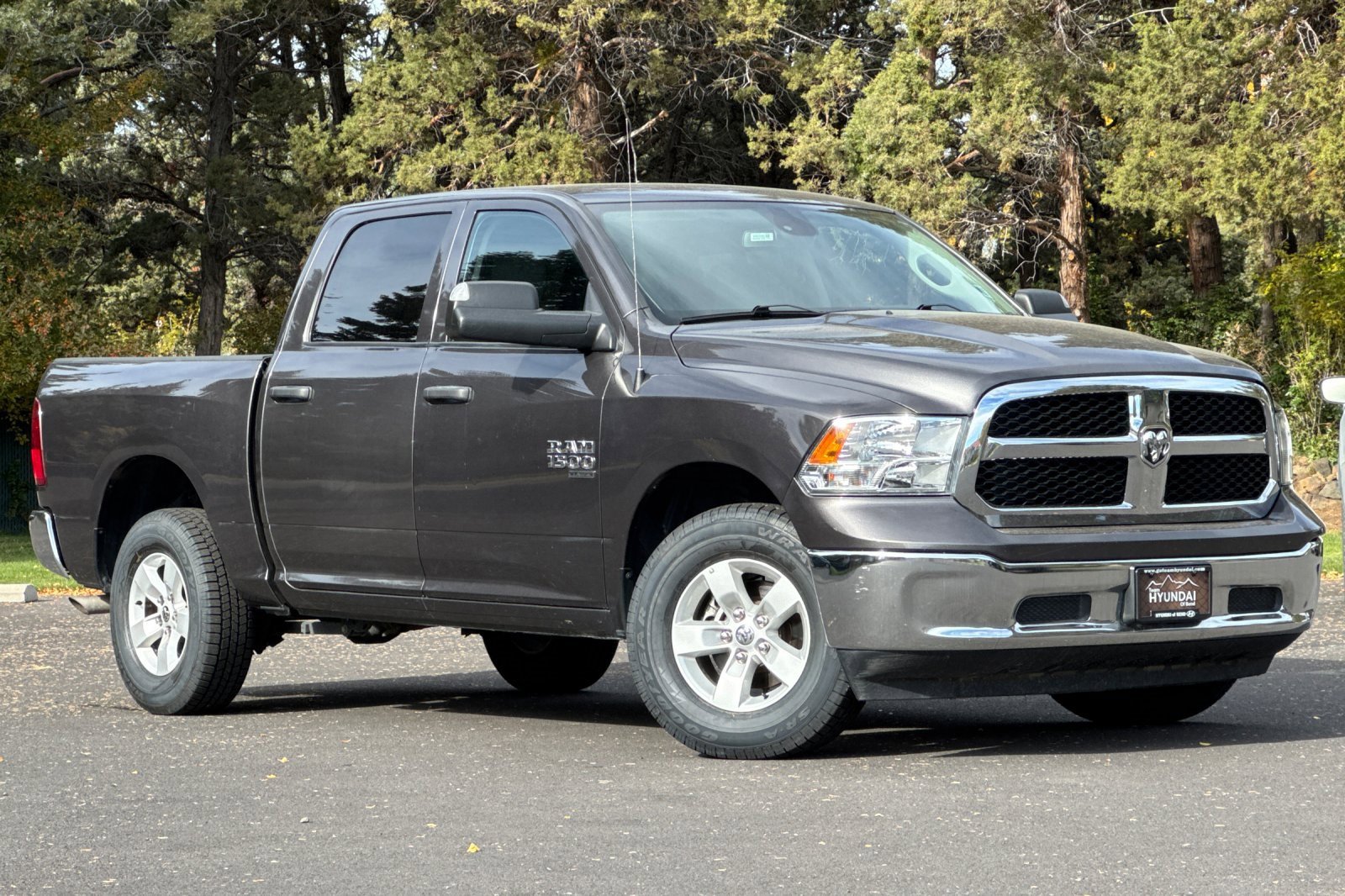 Used 2023 RAM 1500 Classic SLT w/ Trailer & Traction Group image 2