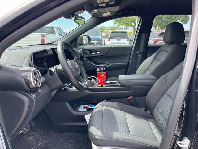 Used 2026 Chevrolet Equinox LT image 10