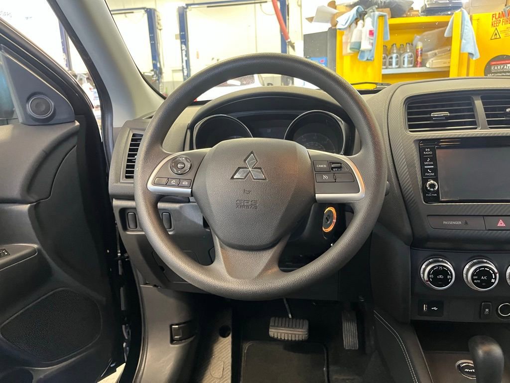 Used 2024 Mitsubishi Outlander Sport ES AWD/4WD image 17