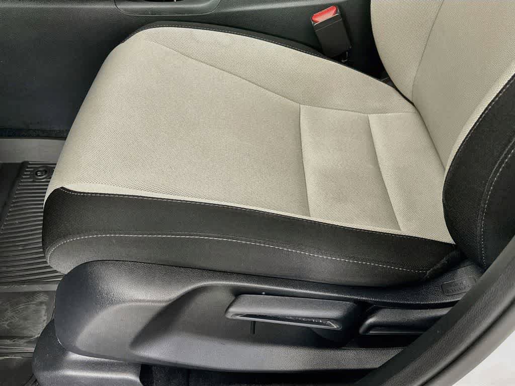Used 2023 Honda CR-V LX image 29