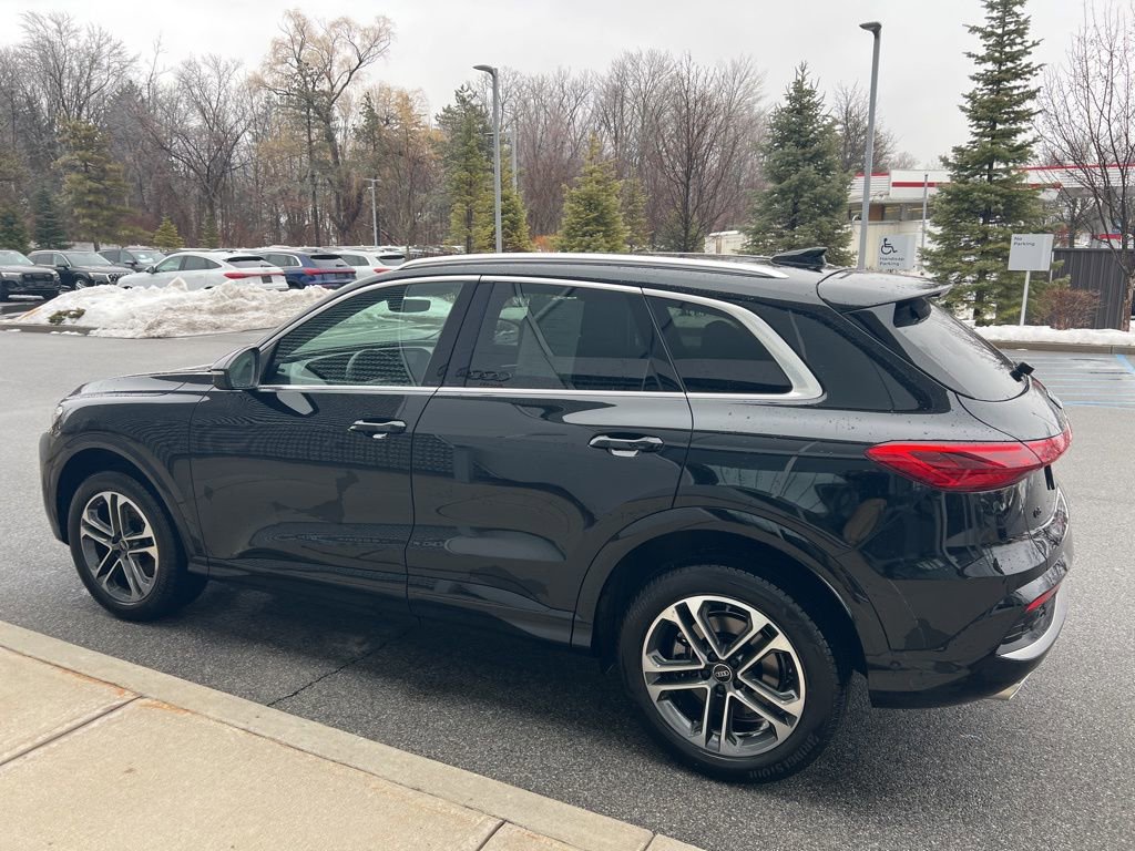 Certified 2025 Audi Q5 Premium Plus w/ Premium Plus image 34