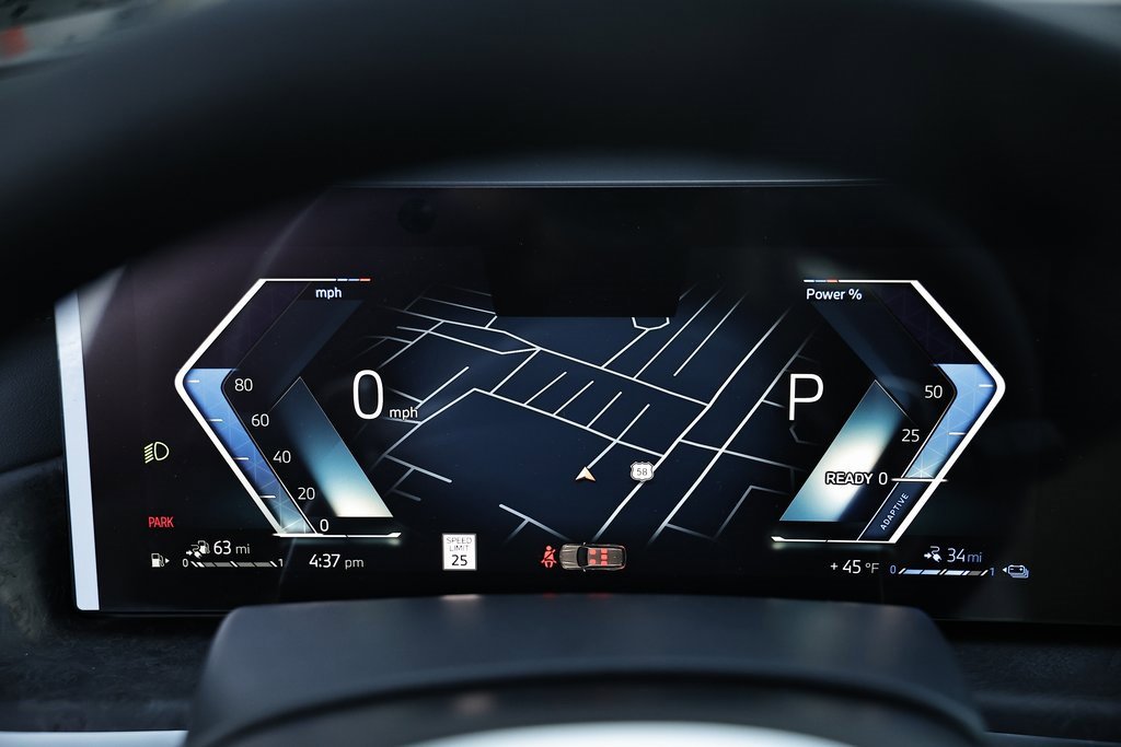 New 2026 BMW X5 xDrive50e w/ Executive Package image 32