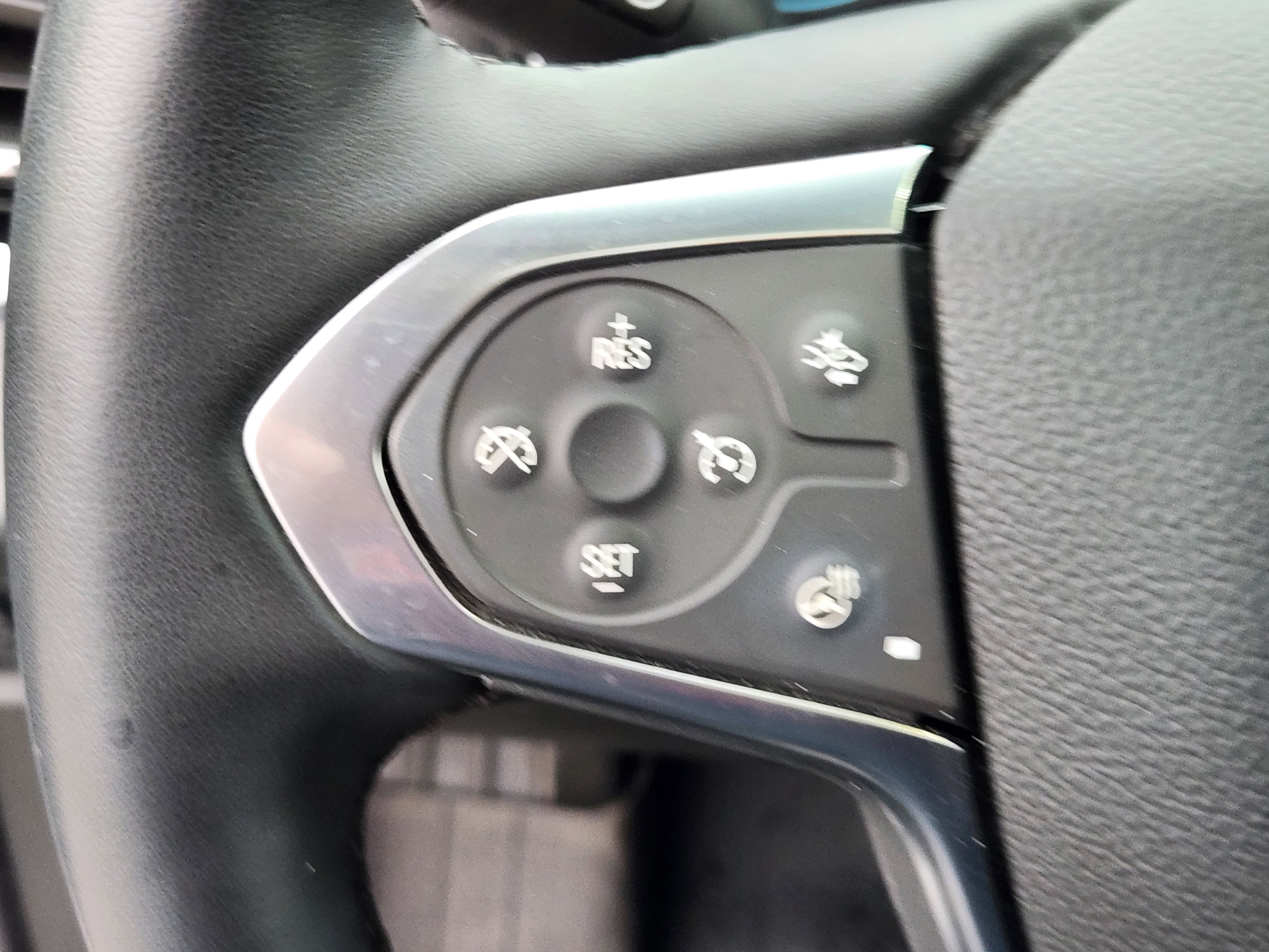 Used 2023 Chevrolet Traverse RS w/ LPO, Floor Liner Package image 24