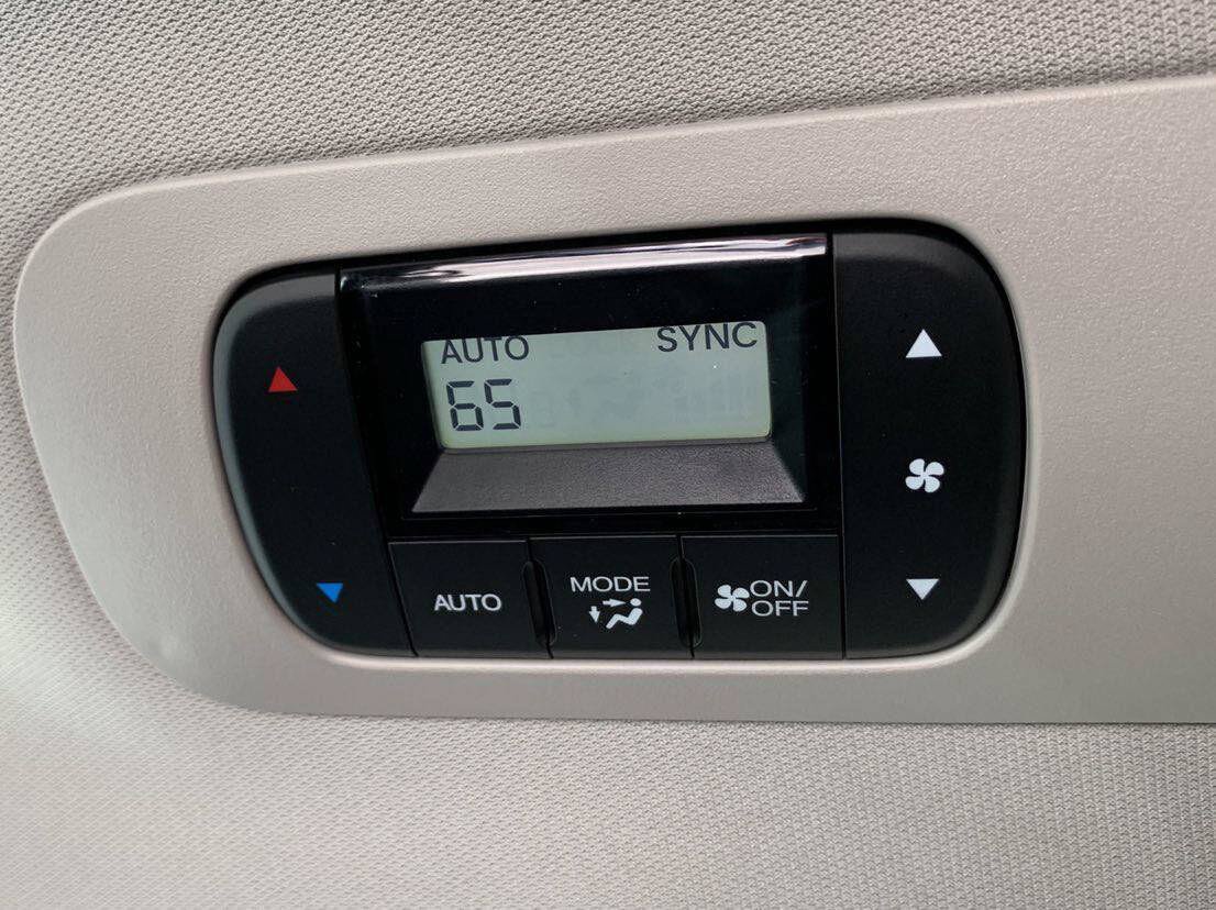 Certified 2026 Honda Odyssey EX-L image 36